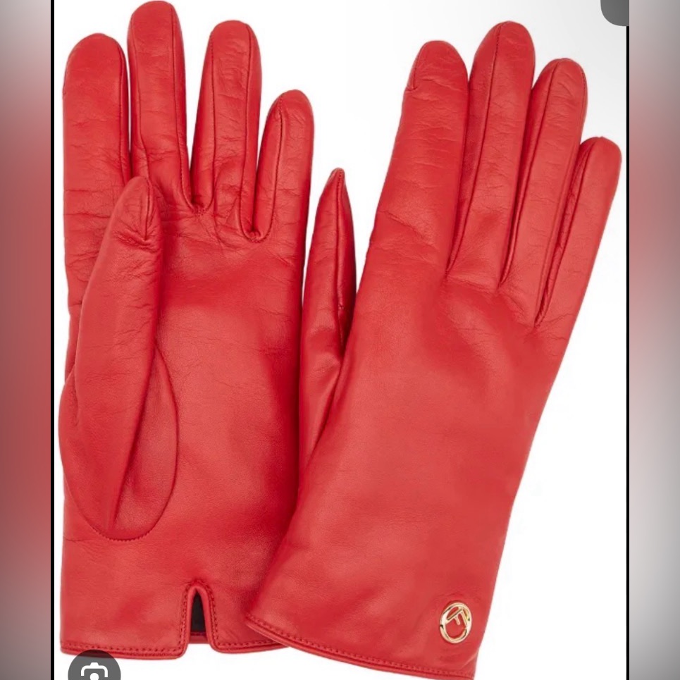 Fendi - Elegant Red Leather Gloves- Authentic